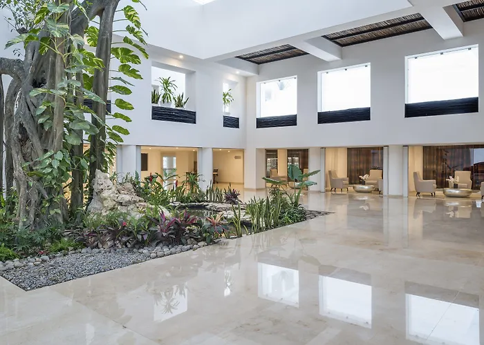 Resort Playacar Palace